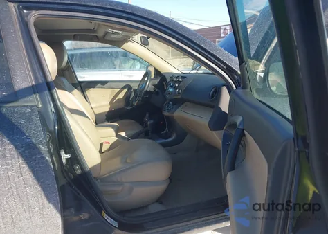 2010 Toyota Rav4 Limited z USA, uszkodzony, nr VIN 2T3DF4DV2AW058203